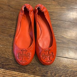 Tory Burch Reva flat